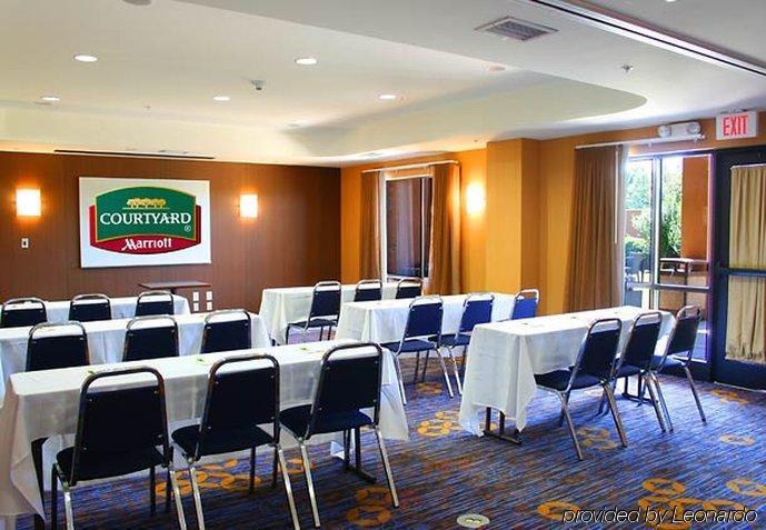 Courtyard By Marriott Anniston Oxford Ξενοδοχείο Εξωτερικό φωτογραφία